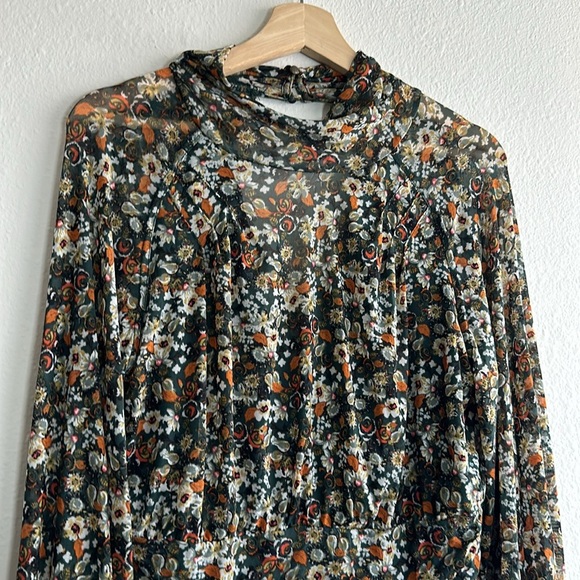 Free People Green All Dolled Up Floral Cropped Long Sleeve Blouse Sz. S - Picture 6 of 12